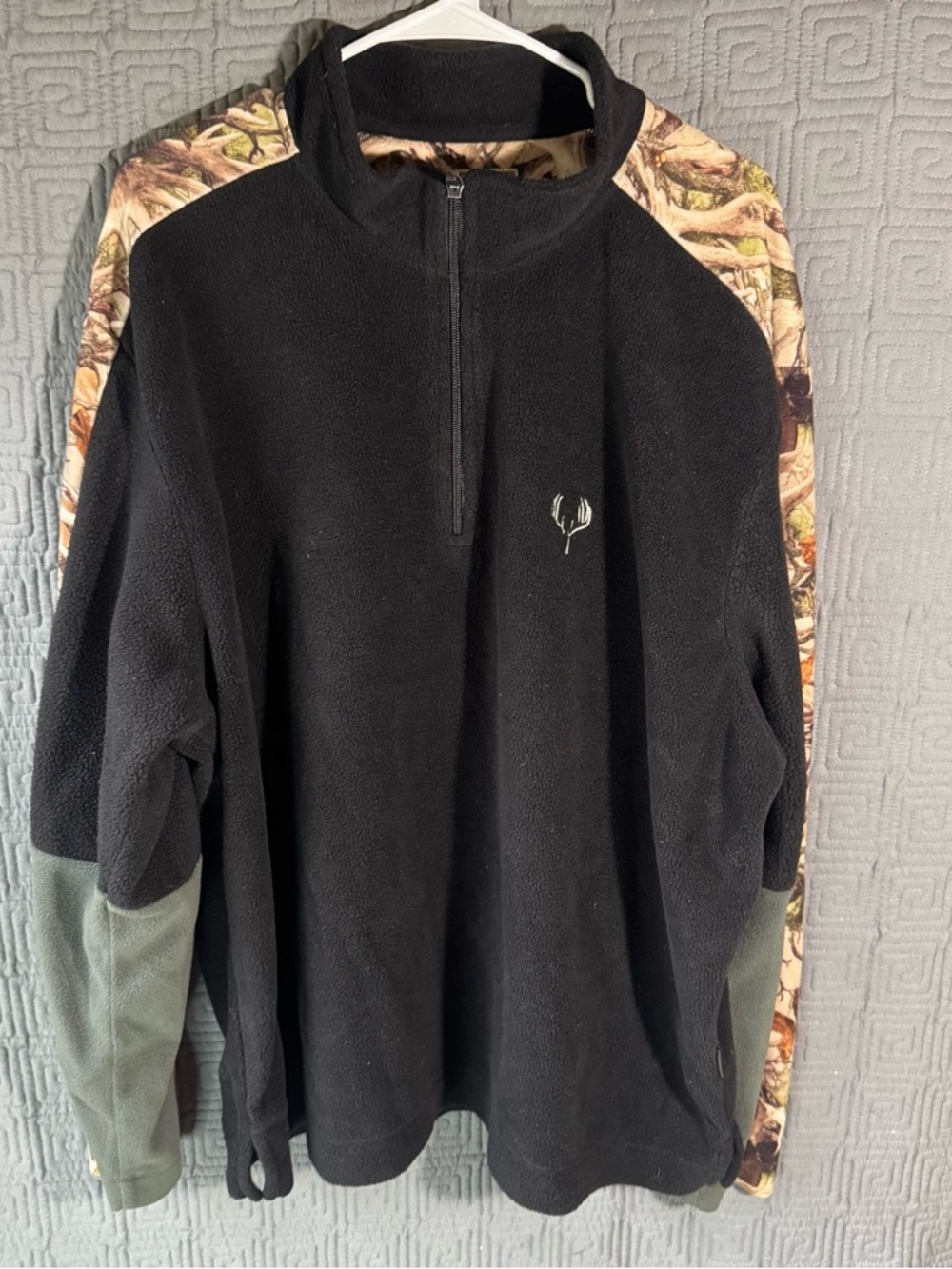 Legendary Original Deer Gear 1/4 Zip Fleece Mens 2X Black Camouflage 6394